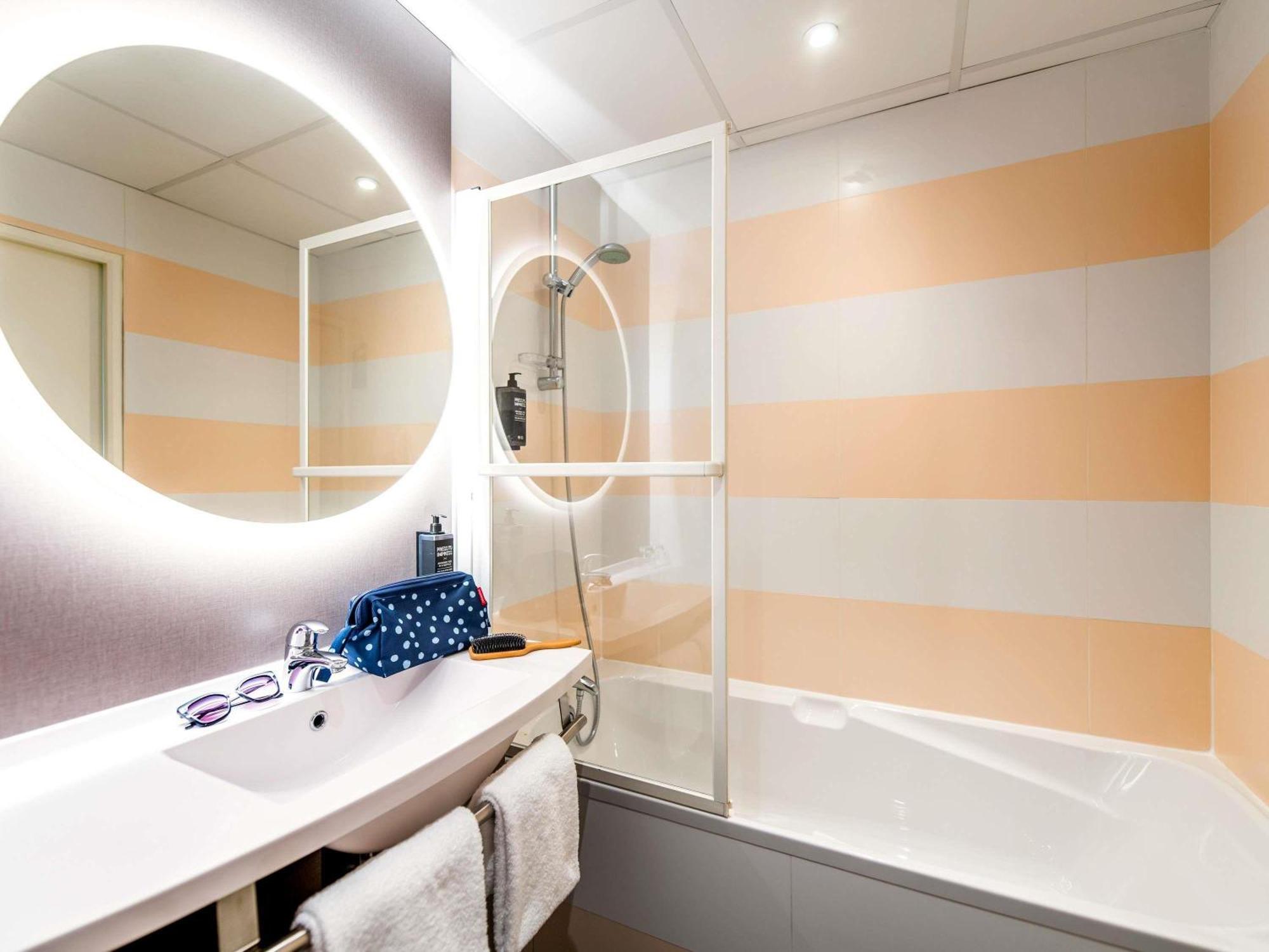 Hotel Ibis Styles Rennes Cesson Zewnętrze zdjęcie